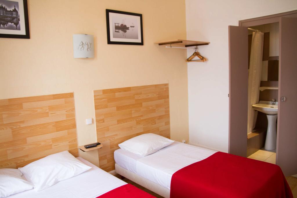 Hotel Le Pavillon Blois Esterno foto
