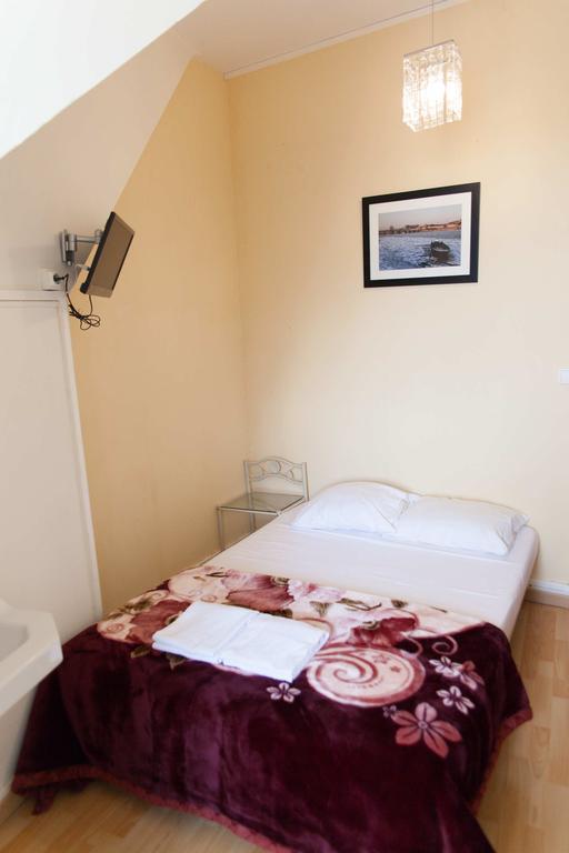 Hotel Le Pavillon Blois Esterno foto